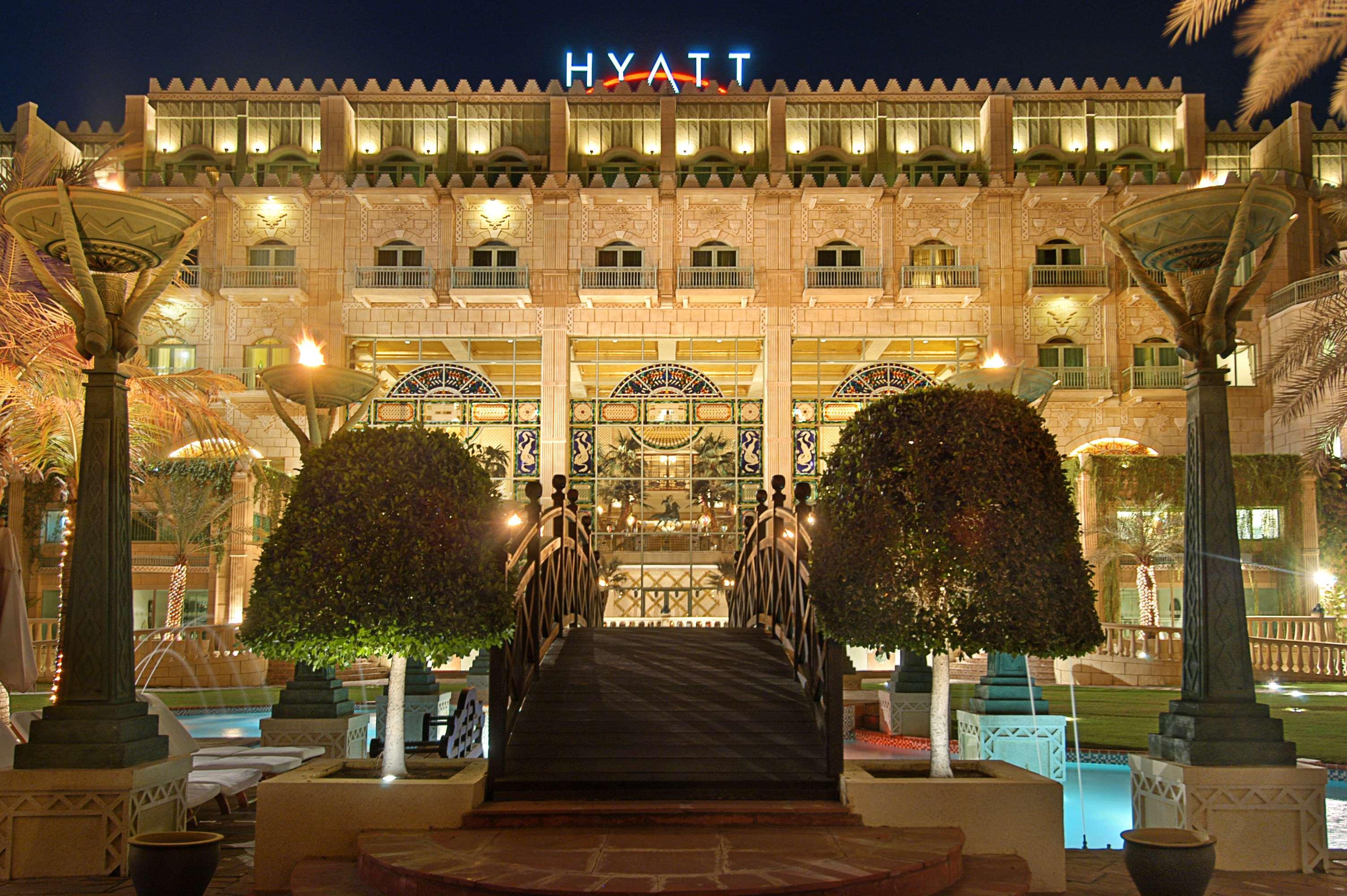 Grand Hyatt Muscat Hotel Exterior foto
